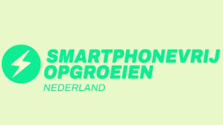 De kindertijd is te kort om door te brengen op een smartphone
